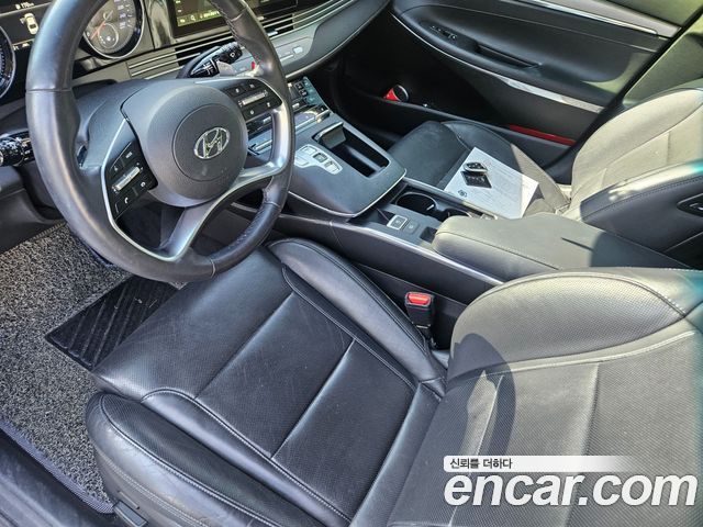 Hyundai Grandeur 2022 — photo 9