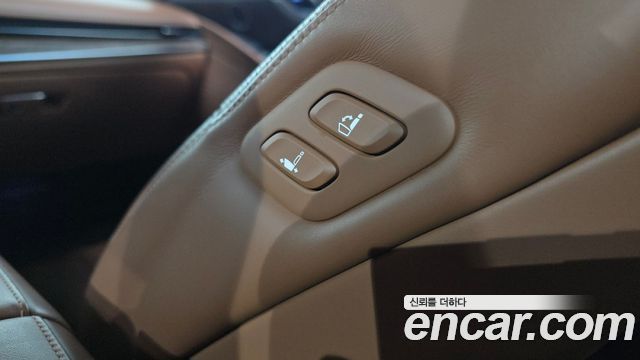 Genesis G80 2021 — photo 28