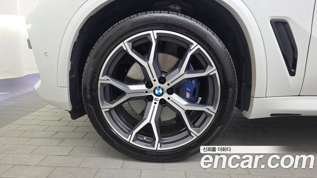 BMW X5 2022 — photo 5