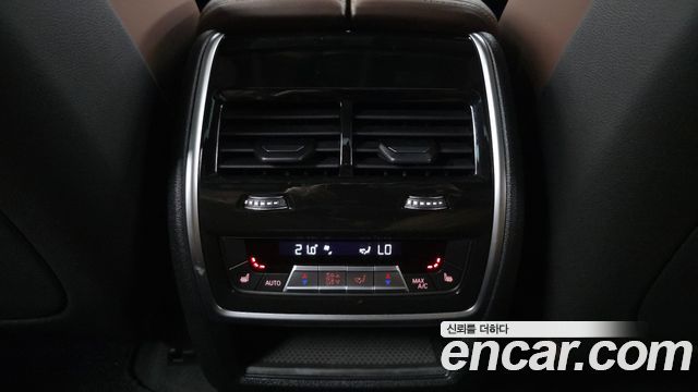 BMW X5 2022 — photo 19