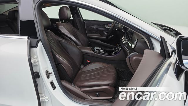 Mercedes-Benz CLS-Class 2019 — photo 11
