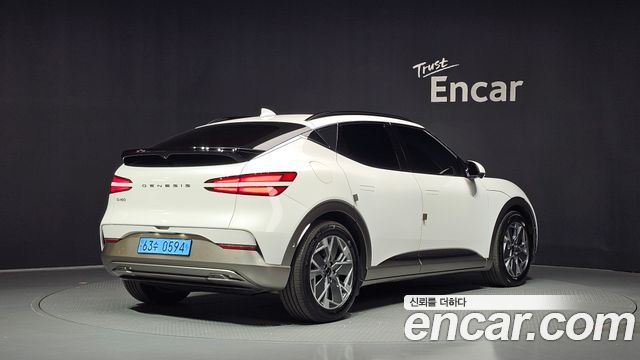 Genesis GV60 2022 — photo 2