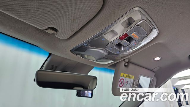 Genesis GV60 2022 — photo 26