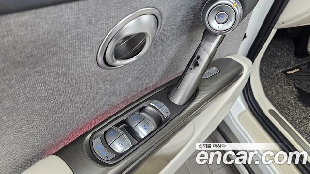Genesis GV60 2022 — photo 29
