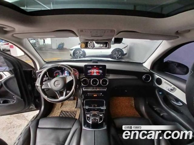 Mercedes-Benz GLC-Class 2019 — photo 8