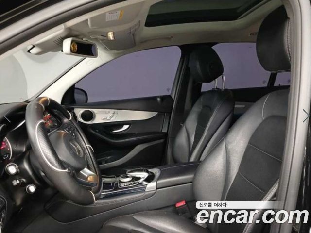 Mercedes-Benz GLC-Class 2019 — photo 9