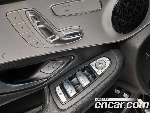 Mercedes-Benz GLC-Class 2019 — photo 11