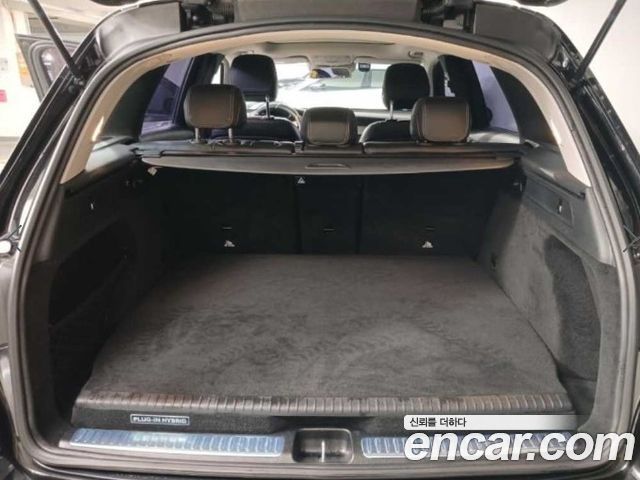 Mercedes-Benz GLC-Class 2019 — photo 17