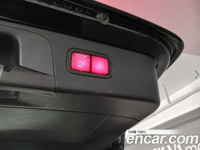 Mercedes-Benz GLC-Class 2019 — photo 18