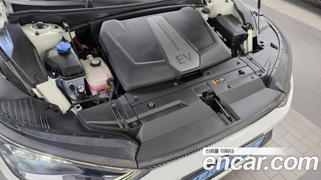 Kia EV6 2022 — photo 6