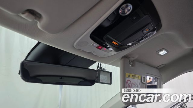 Kia EV6 2022 — photo 23