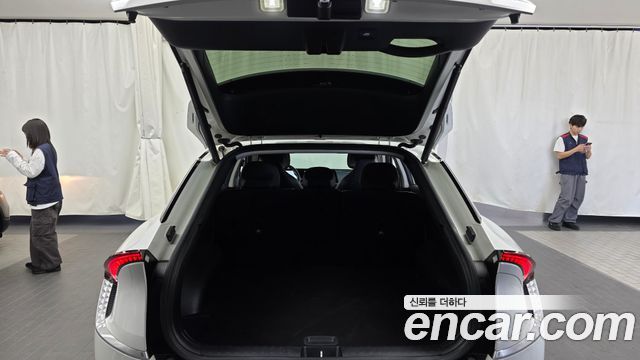 Kia EV6 2022 — photo 26