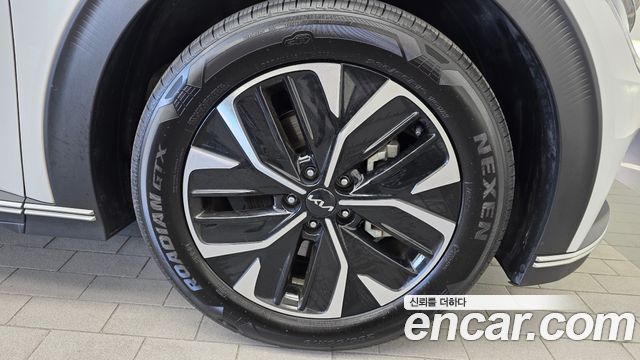 Kia EV6 2022 — photo 7