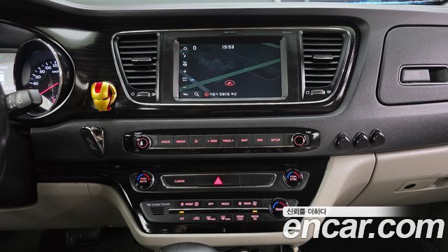 Kia Canival 2019 — photo 26