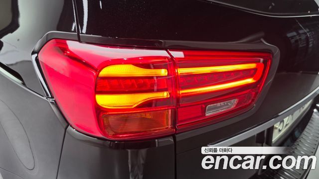 Kia Canival 2019 — photo 9