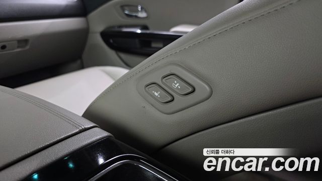 Kia Canival 2019 — photo 27