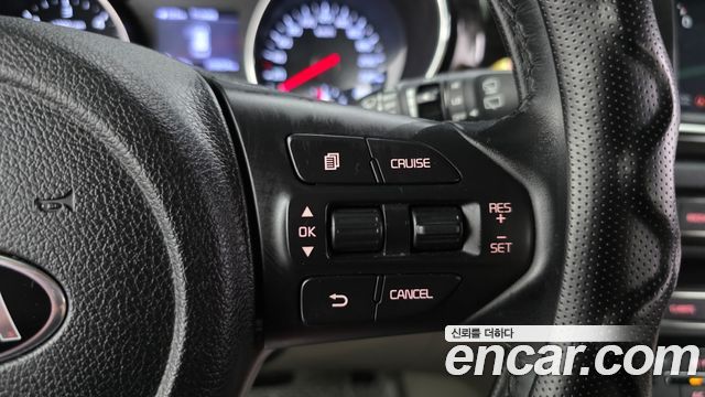 Kia Canival 2019 — photo 31