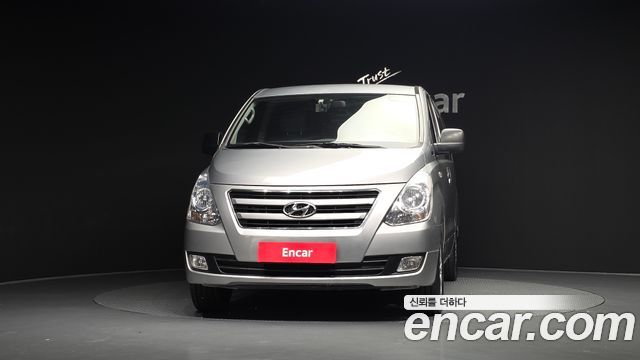 Hyundai Starex 2018 — photo 3
