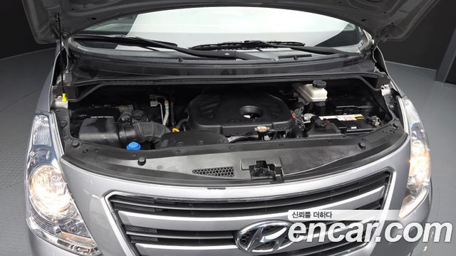 Hyundai Starex 2018 — photo 6