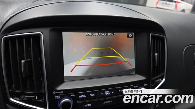 Hyundai Starex 2018 — photo 22