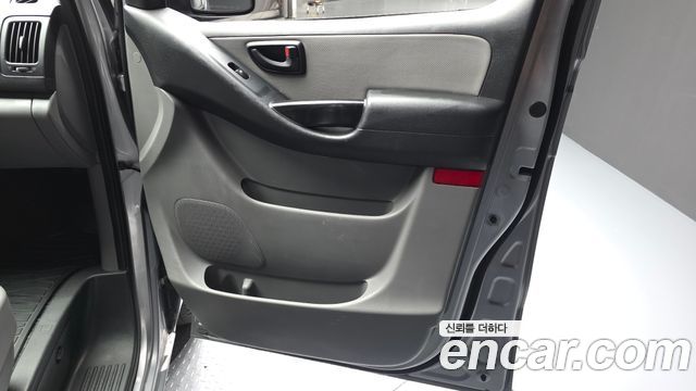 Hyundai Starex 2018 — photo 14