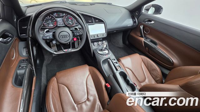 Audi R8 2012 — photo 7