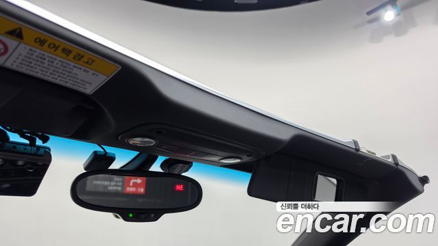 Audi R8 2012 — photo 19