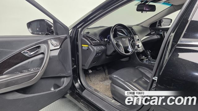 Hyundai Grandeur 2016 — photo 13