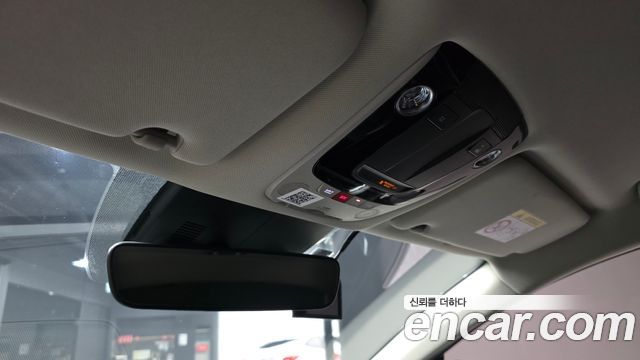 Kia K5 2023 — photo 25