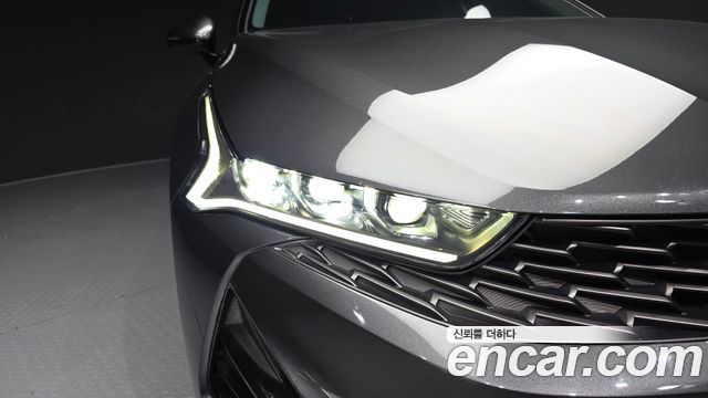 Kia K5 2023 — photo 8