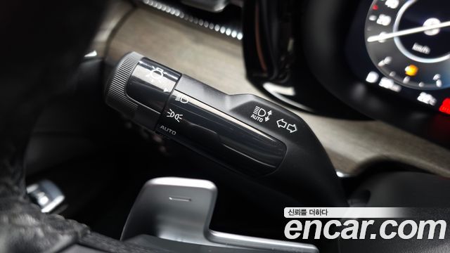 Kia K5 2023 — photo 27