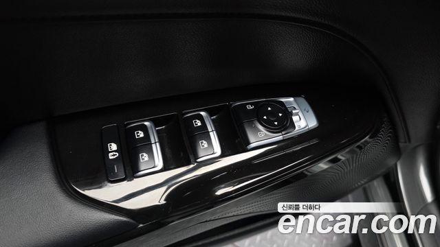 Kia K5 2023 — photo 29