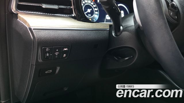 Kia K5 2023 — photo 30
