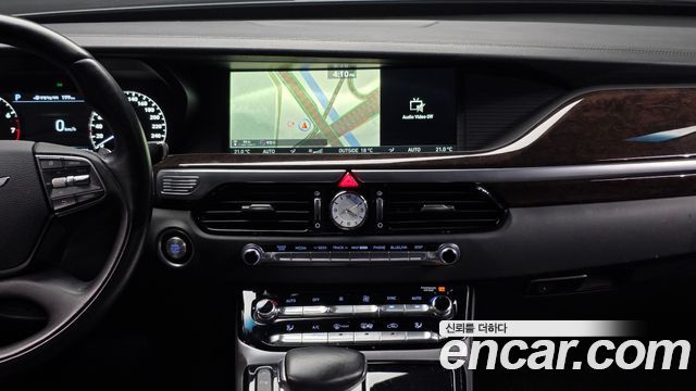 Genesis EQ900 2016 — photo 14