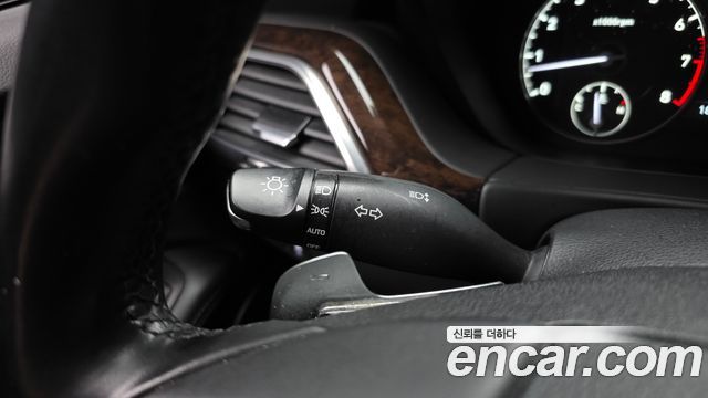 Genesis EQ900 2016 — photo 17