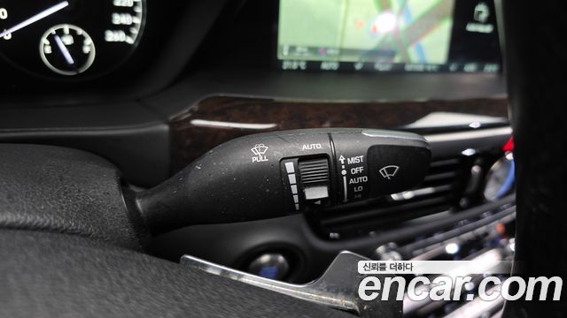 Genesis EQ900 2016 — photo 18