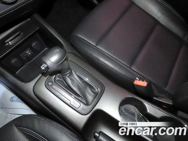 Kia K3 2015 — photo 9