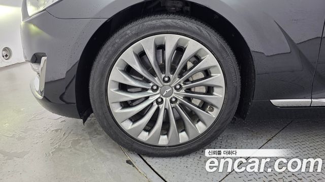 Genesis EQ900 2016 — photo 5