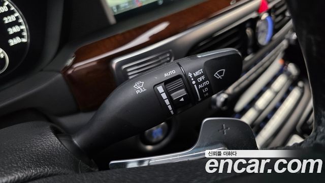 Genesis EQ900 2016 — photo 26