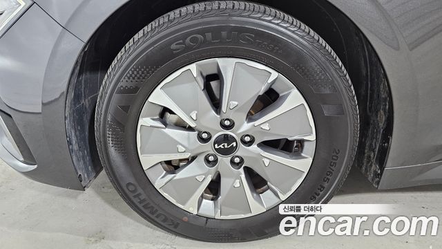 Kia K5 2025 — photo 5