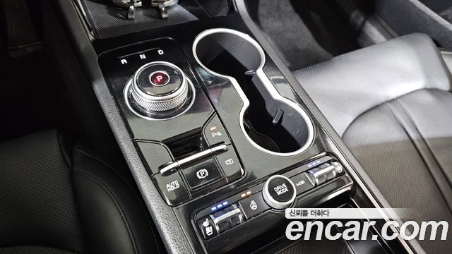 Kia K5 2025 — photo 12