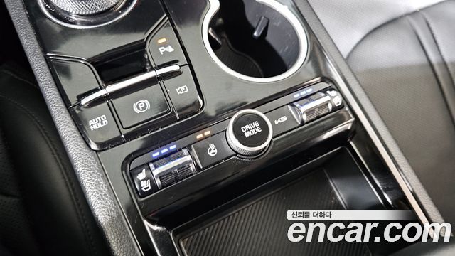 Kia K5 2025 — photo 25