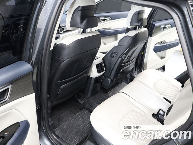 Kia Sportage 2022 — photo 12