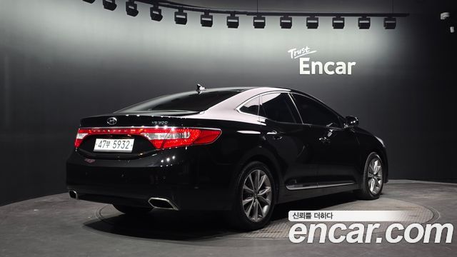 Hyundai Grandeur 2015 — photo 2