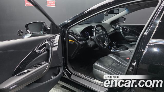 Hyundai Grandeur 2015 — photo 13