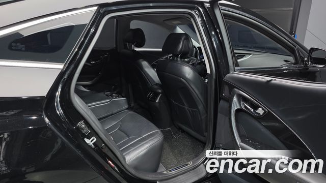 Hyundai Grandeur 2015 — photo 18