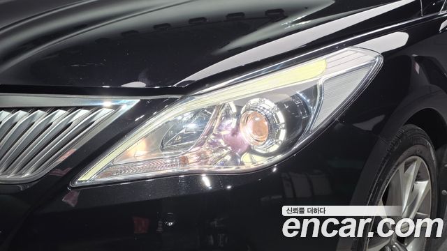 Hyundai Grandeur 2015 — photo 8