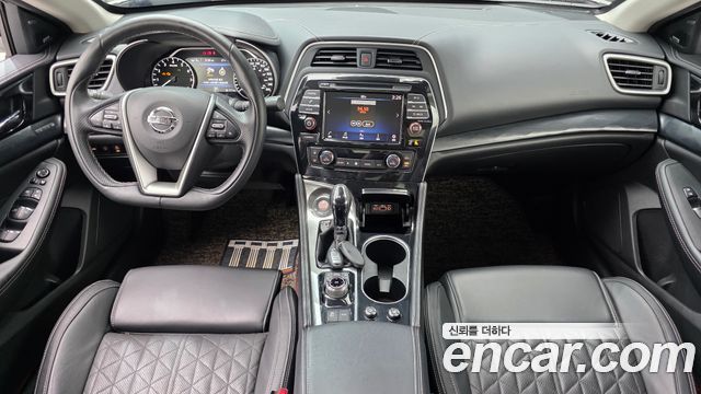 Nissan Maxima 2019 — photo 10