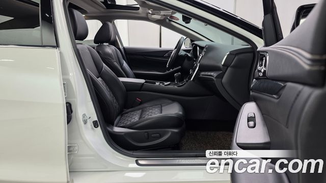Nissan Maxima 2019 — photo 16
