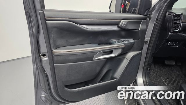 Ford Ranger 2023 — photo 14